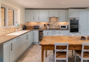 Stable Cottage - Beautiful Family Property in Rural Hampshire
