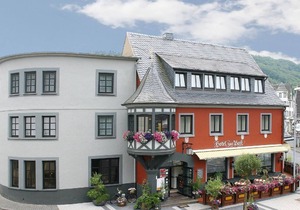 Standard Double Room - Hotel zur Post Waldbreitbach