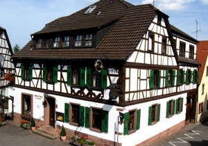 Standard Room Double Bed Nr. 3 - Goldner Engel, Restaurant - Hotel - Butcher