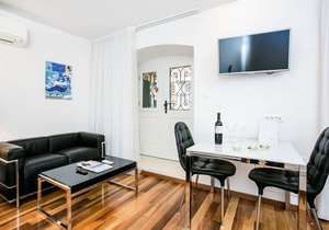 Standard Studio 601 Kovačića Street 27