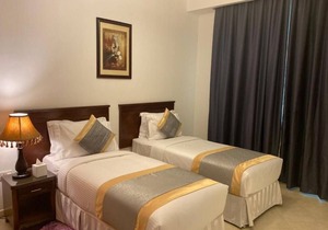 Standard Two Bedroom Apartment Near By ADCB Metro