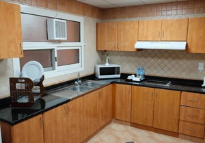 Standard Two Bedroom Apartment Near By ADCB Metro