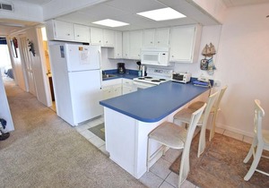 Starfish V 101 3 Br condo by RedAwning