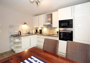 Starklef 29, Whg. 1 - Holiday apartment in Wyk, 2 persons on the ground floor, 2-family house,