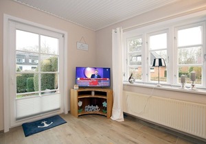 Starklef 29, Whg. 1 - Holiday apartment in Wyk, 2 persons on the ground floor, 2-family house,