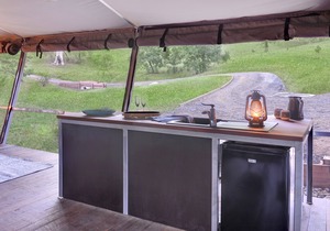 Starry Nights Luxury Camping - OPENING SPECIAL