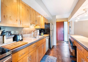 Stay Mountain-Side at Gold Camp.