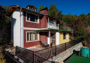 StayVista at Dream Cottage 4