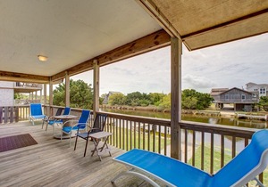 Steer - Upscale 3 Bedroom Canalfront Home in Frisco