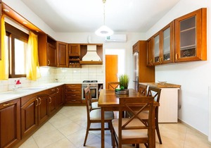 Stefanakos House