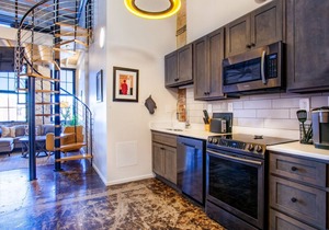 Sterchi Lofts Getaway - Downtown Knoxville
