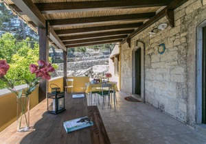 Stone house in the middle of the characteristic landscape around Modica.