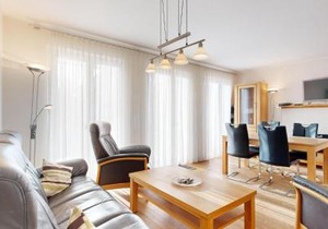 strandnahe FeWo mit 2 Schlafzimmern und Terrasse, Residenz Margarete, Binz