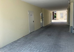 STUDIO 10 - Quiet ground floor, sleeps 1 to 2