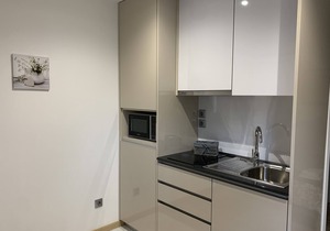 STUDIO 11 - Quiet ground floor, sleeps 1 to 2
