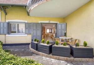 Studio Amarillo 2 by Interhome