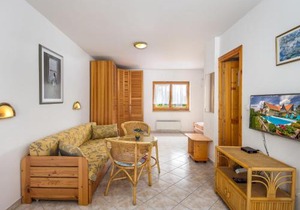 Studio Amarillo 2 by Interhome