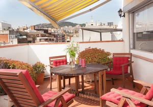 Studio apartment Barcelona with terrace