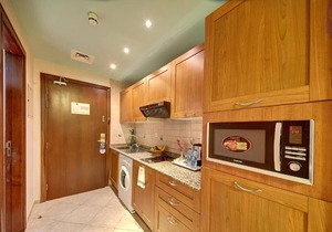 Studio Apartment Near by Day To Day Al Karama