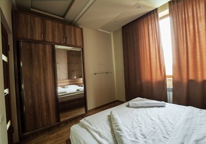 Studio apartment on Argishti street by GuestMe