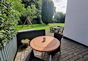 Studio Apartment With Private Patio - Provstegården Bed & Breakfast