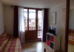 Studio avec balcon, wifi et animaux admis à Valfréjus - FR-1-561-2