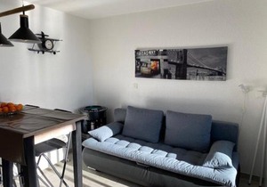 Studio Cabine à Le Barcarès, 4 couchages, terrasse, parking, piscine et activités sportives - FR-1-195-23