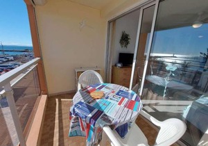 Studio cabine 4 personnes, terrasse, parking, Grau d'Agde - FR-1-423-210