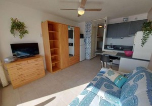 Studio cabine 4 personnes, terrasse, parking, Grau d'Agde - FR-1-423-210