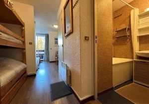 Studio cabine chaleureux avec balcon, proche pistes, 4 pers, Puy Saint Vincent - FR-1-330G-9