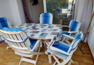 Studio cabine RDC, proche plage et commerces, terrasse, WiFi gratuit, park 1 voiture, 4 couchages - FR-1-423-230