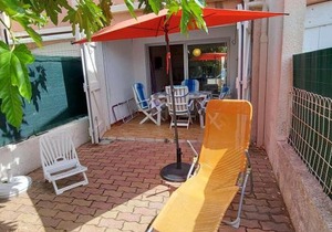 Studio cabine RDC, proche plage et commerces, terrasse, WiFi gratuit, park 1 voiture, 4 couchages - FR-1-423-230