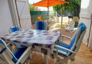 Studio cabine RDC, proche plage et commerces, terrasse, WiFi gratuit, park 1 voiture, 4 couchages - FR-1-423-230