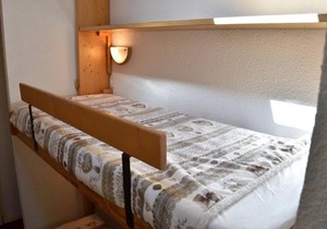Studio central avec parking et balcon, proche commerces et téléphérique - FR-1-464-151