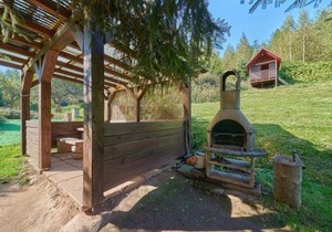 Studio Chlívce u Hronova-1 by Interhome