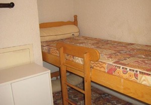 Studio climatisé avec coin nuit et terrasse plein Sud, 10 m², parking inclus - FR-1-100-194