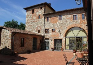 Studio "Fattoria CasalBosco" an ancient medieval village surrounded by greenery