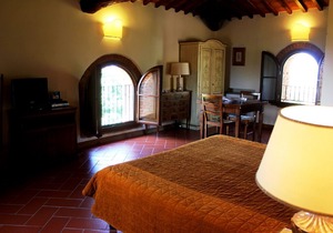 Studio "Fattoria CasalBosco" an ancient medieval village surrounded by greenery