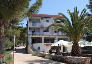 Studio flat near beach Verunić, Dugi otok (AS-3480-a)