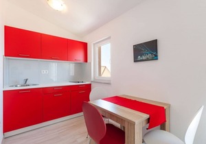Studio flat with balcony and sea view Stanići, Omiš (AS-17894-c)