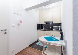 Studio flat with balcony and sea view Stanići, Omiš (AS-18676-a)