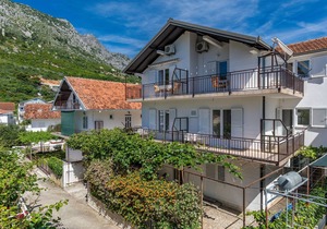 Studio flat with balcony and sea view Podaca, Makarska (AS-516-c)