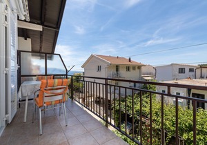 Studio flat with balcony and sea view Podaca, Makarska (AS-516-c)