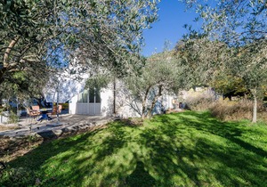 Studio flat with terrace Žuljana, Pelješac (AS-4574-a)