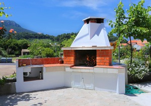 Studio flat with terrace and sea view Žuljana, Pelješac (AS-254-a)