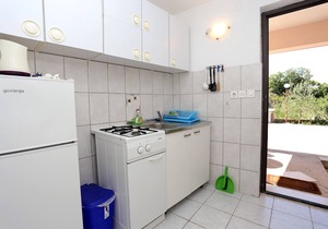 Studio flat with terrace Drače, Pelješac (AS-10135-a)