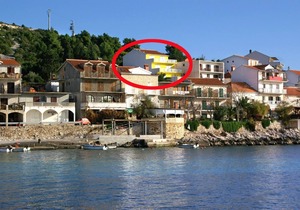Studio flat with terrace and sea view Milna, Hvar (AS-3074-a)