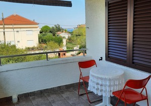 Studio flat with terrace Sušica, Ugljan (AS-8265-b)