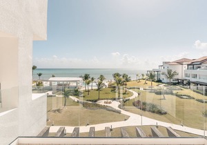 Studio for two w/ocean view at Punta Palmera GC5
