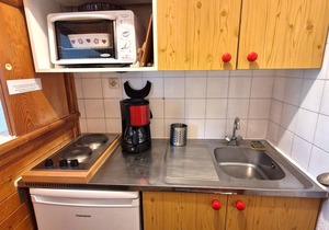 Studio in the heart of the station for 4 people with balcony, ski locker and bathtub